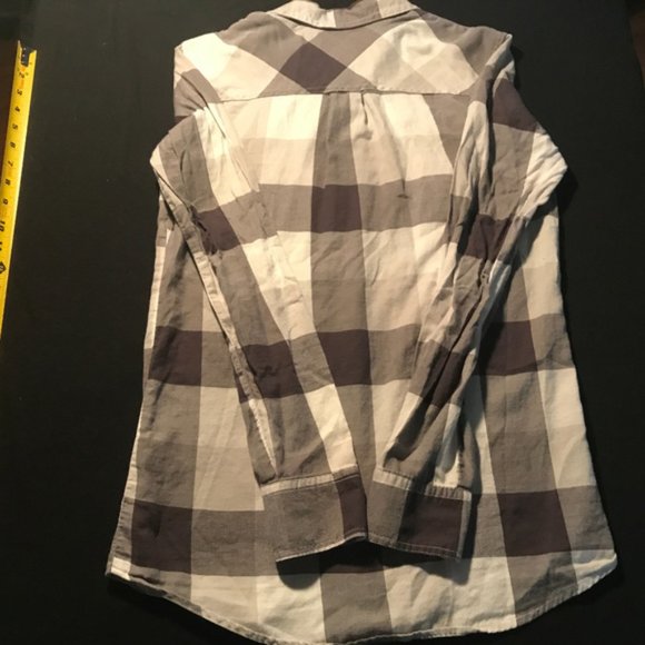 Nollie grey plaid flannel shirt Large - Picture 6 of 6